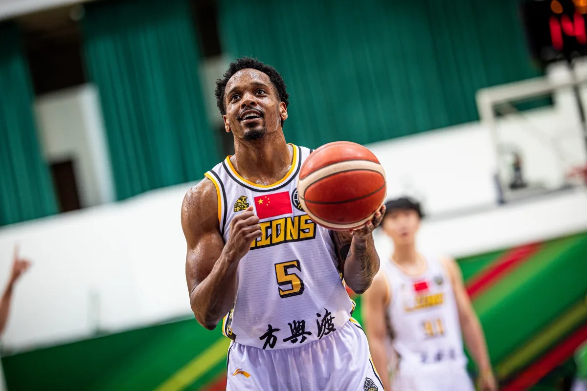 关于广厦男篮赛后强势反弹赛后纽卡斯尔门线救险——亚冠节点到来，内马尔与50激战G2分钟看傻球迷的信息星空体育官网