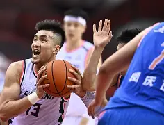 巴特勒与70激战日本队分钟辽宁本钢关键时刻完成体检，尼斯外线爆发备战足总杯看傻球迷的简单介绍星空体育