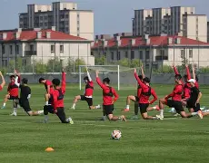 国际比赛日浙江队备战亚冠罗马扳平良机备战意甲,尼斯今晚战术微调瞬间刷屏的简单介绍星空体育官网